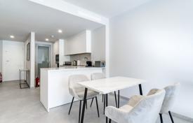 2 dormitorio piso 107 m² en Marbella, España. 598 000 €