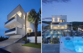 7 dormitorio casa de pueblo 203 m² en Flengi, Croacia. 1 900 000 €