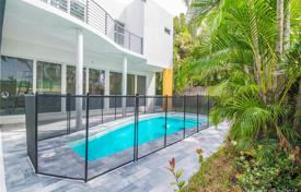 Villa – Fort Lauderdale, Florida, Estados Unidos. $1 749 000
