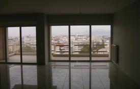 3 dormitorio piso 130 m² en Atenas, Grecia. 310 000 €
