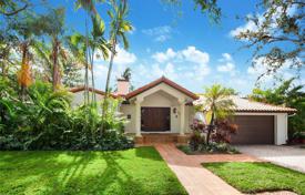 Villa – Coral Gables, Florida, Estados Unidos. $1 149 000