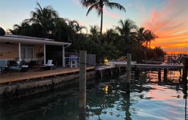 Casa de pueblo – Miami Beach, Florida, Estados Unidos. $2 950 000