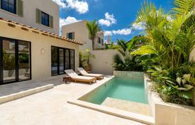 2 dormitorio villa 125 m² en Canggu, Indonesia. $189 000