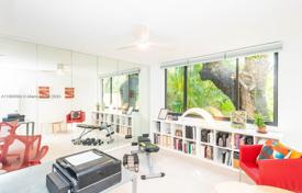 3 dormitorio casa de pueblo 190 m² en Miami, Estados Unidos. $2 550 000