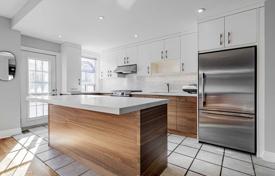 4 dormitorio adosado en Old Toronto, Canadá. C$2 427 000