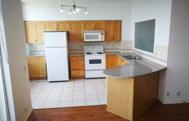 2 dormitorio piso en Eglinton Avenue East, Canadá. C$802 000