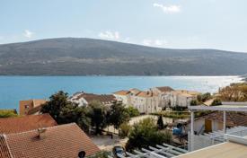 2 dormitorio piso 87 m² en Herceg Novi city, Montenegro. 380 000 €