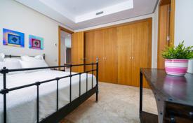 6 dormitorio piso 196 m² en Marbella, España. 1 595 000 €