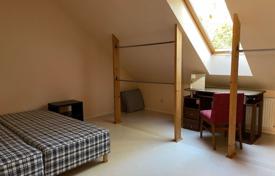 6 dormitorio adosado 240 m² en Jurmala, Letonia. 330 000 €