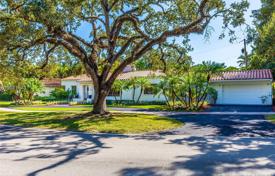 Villa – Coral Gables, Florida, Estados Unidos. $1 785 000