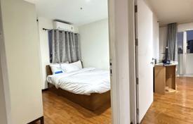 3-dormitorio apartamentos en condominio en Ratchathewi, Tailandia. $306 000