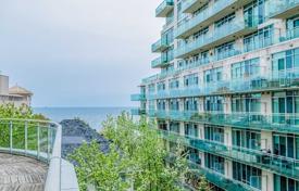 3 dormitorio piso en Lake Shore Boulevard West, Canadá. C$992 000