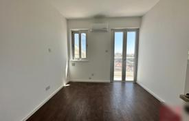 4 dormitorio piso 98 m² en Larnaca, Chipre. 485 000 €