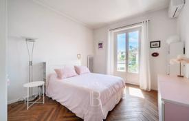3 dormitorio piso en Cannes, Francia. 560 000 €