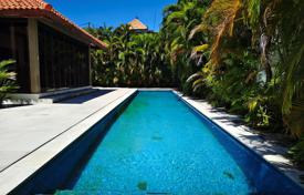 3 dormitorio villa 240 m² en Seminyak, Indonesia. $250 000