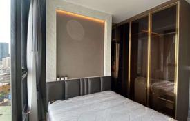1-dormitorio apartamentos en condominio en Sathon, Tailandia. $181 000