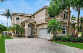 4 dormitorio casa de pueblo 238 m² en Coconut Creek, Estados Unidos. $849 000
