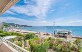 3 dormitorio piso en Cannes, Francia. 1 480 000 €