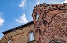 30 dormitorio castillo en Alessandria, Italia. 1 950 000 €