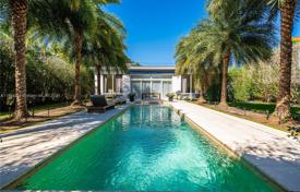 Casa de pueblo – Miami Beach, Florida, Estados Unidos. $2 699 000
