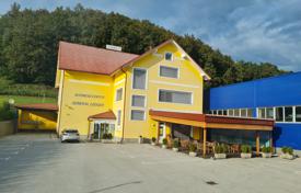 Mansión 1100 m² en Smarje pri Jelsah, Eslovenia. 1 500 000 €