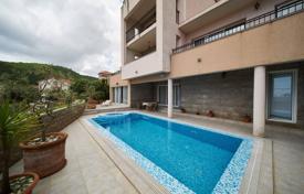 4 dormitorio villa 495 m² en Budva city, Montenegro. 859 000 €