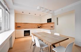 4 dormitorio villa 206 m² en Zemgale Suburb, Letonia. 350 000 €