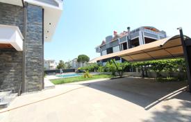 5 dormitorio villa 500 m² en Serik, Turquía. $1 685 000