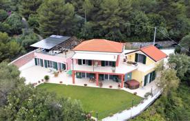 Villa – Alassio, Liguria, Italia. 1 590 000 €