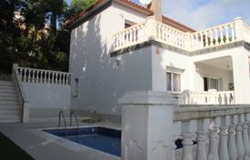 4 dormitorio villa 220 m² en Lloret de Mar, España. 464 000 €