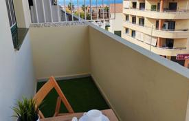 3 dormitorio piso 90 m² en Adeje, España. 399 000 €