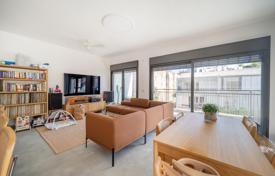 4 dormitorio piso 120 m² en Tel Aviv, Israel. $2 523 000