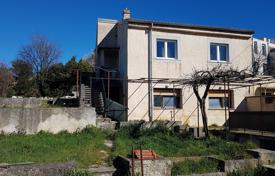 4 dormitorio casa de pueblo 140 m² en Pula, Croacia. 412 000 €