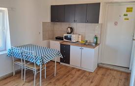 2 dormitorio piso 72 m² en Pula, Croacia. 235 000 €