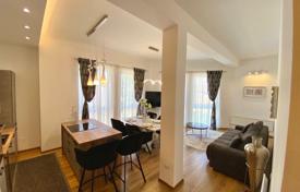 2 dormitorio piso 294 m² en Pula, Croacia. 750 000 €