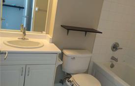 2 dormitorio piso en Fleet Street, Canadá. C$883 000