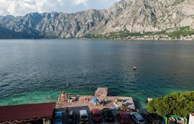 1 dormitorio piso 54 m² en Kotor city, Montenegro. 230 000 €