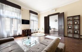 2 dormitorio piso 81 m² en District XIII, Hungría. 221 000 €