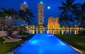 Piso – Pine Tree Drive, Miami Beach, Florida,  Estados Unidos. $11 900  por semana