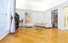 3 dormitorio piso 116 m² en District XIV (Zugló), Hungría. 413 000 €