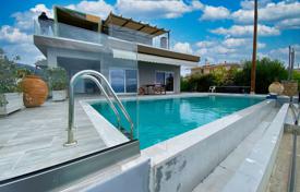 6 dormitorio villa 305 m² en Peloponeso, Grecia. 840 000 €