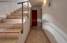 7 dormitorio casa de pueblo 106 m² en Općina Kostrena, Croacia. 330 000 €