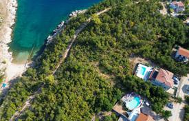 8 dormitorio casa de pueblo 283 m² en Primorje-Gorski Kotar County, Croacia. Price on request