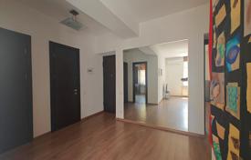 3 dormitorio piso 90 m² en Vake-Saburtalo, Georgia. $333 000
