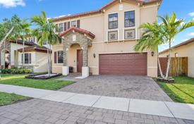 Casa de pueblo – Homestead, Florida, Estados Unidos. $548 000
