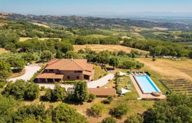 20 dormitorio villa en Montepulciano, Italia. 3 300 000 €