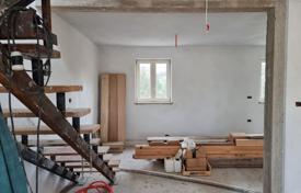 3 dormitorio casa de pueblo 211 m² en Poreč, Croacia. 330 000 €