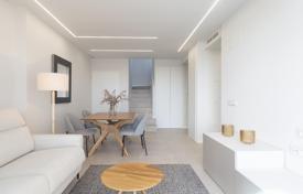 2 dormitorio piso 80 m² en Denia, España. 355 000 €