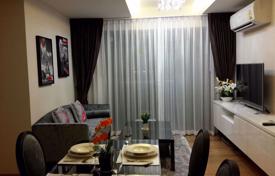 2-dormitorio apartamentos en condominio en Watthana, Tailandia. $345 000