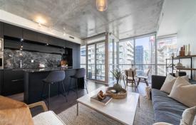 Piso – Blue Jays Way, Old Toronto, Toronto,  Ontario,   Canadá. C$973 000